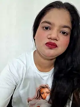 Snapshot of DIMPLE-GIRL88 chatting on 11/14/25, 04:49 DIMPLE-GIRL88 online show from 11/14/25, 04:49