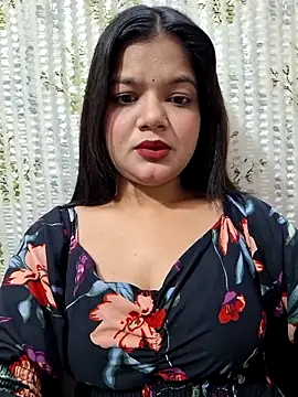 DIMPLE-GIRL88 online show from 04/13/26, 06:06