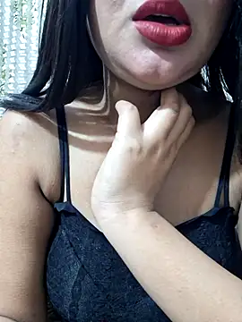 DIMPLE-GIRL88 online show from 03/23/26, 07:03