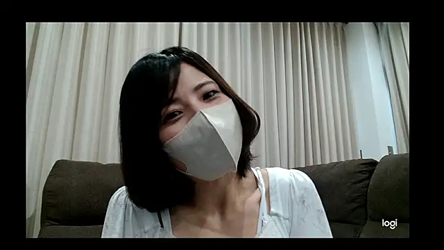 mayumichan13 online show from 11/21/25, 12:42