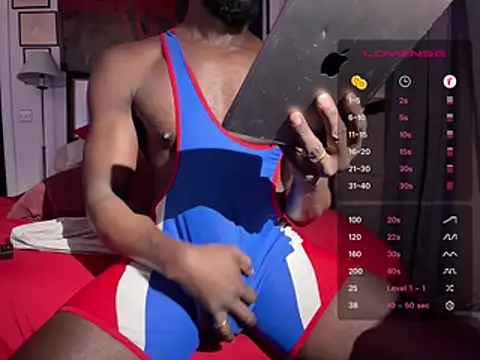 SirDaddylicious online show from 04/24/26, 01:29