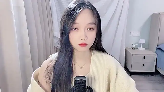 BoiI2u online show from 12/03/25, 03:22