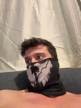 Snapshot of bigfatbro9 chatting on 02/28/26, 12:32 bigfatbro9 online show from 02/28/26, 12:32