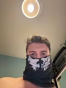 Snapshot of bigfatbro9 chatting on 02/10/26, 07:35 bigfatbro9 online show from 02/10/26, 07:35