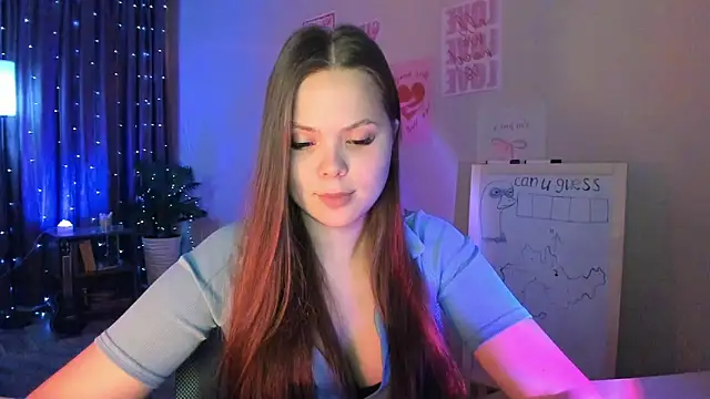 Kira love 81 online show from 03/23/26, 07:36