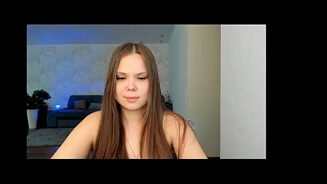 Snapshot of Kira_love_81 chatting on 05/05/26, 12:41 Kira love 81 online show from 05/05/26, 12:41