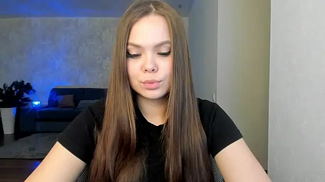 Snapshot of Kira_love_81 chatting on 05/10/26, 04:16 Kira love 81 online show from 05/10/26, 04:16
