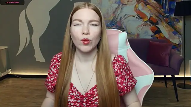 Snapshot of LavetaShiroma chatting on 12/19/25, 09:17 LavetaShiroma online show from 12/19/25, 09:17