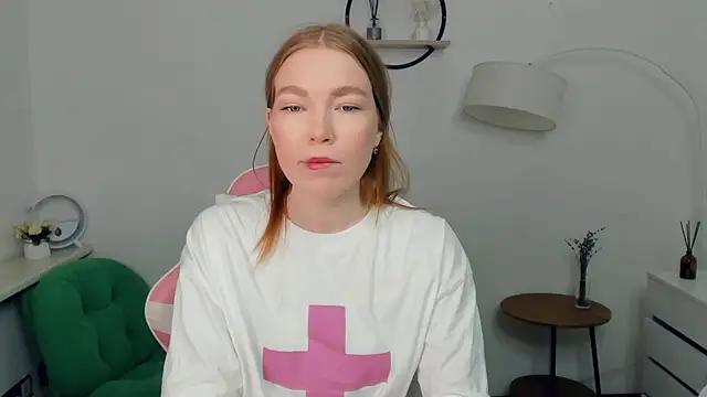 Snapshot of LavetaShiroma chatting on 12/05/25, 08:06 LavetaShiroma online show from 12/05/25, 08:06