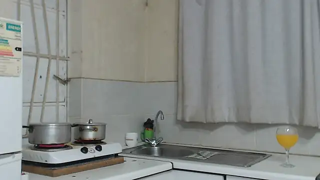 SWEETSEXYBARBIE online show from 12/15/25, 09:20