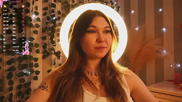 cheeky cherry  online show from 12/05/25, 03:10