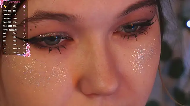 cheeky cherry  online show from 11/25/25, 03:12