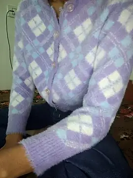 Vanshika sharma12 online show from 12/18/25, 03:49