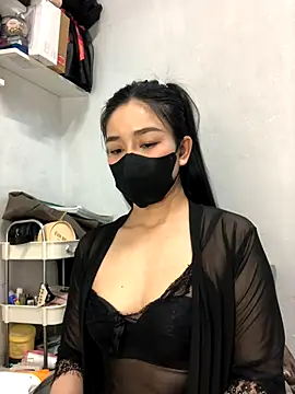 Tina 2k3 online show from 12/14/25, 09:04