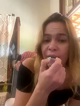 Snapshot of Aaaahhiraya2 chatting on 12/20/25, 02:20 Aaaahhiraya2 online show from 12/20/25, 02:20