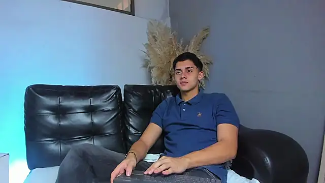 ZeusBrant online show from 03/13/26, 01:27