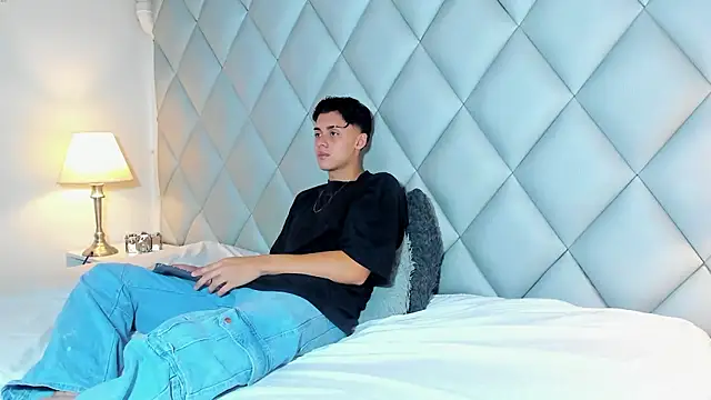 ZeusBrant online show from 03/07/26, 02:00