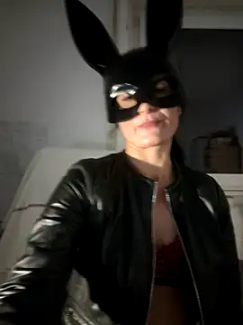 cameleonix18 online show from 11/21/25, 08:52