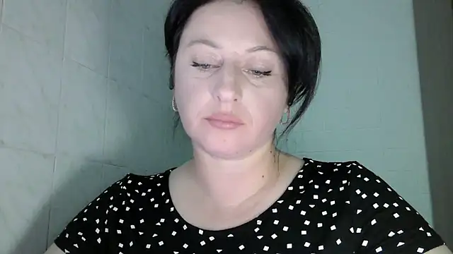 Snapshot of MelinaAx chatting on 06/09/26, 08:10 MelinaAx online show from 06/09/26, 08:10