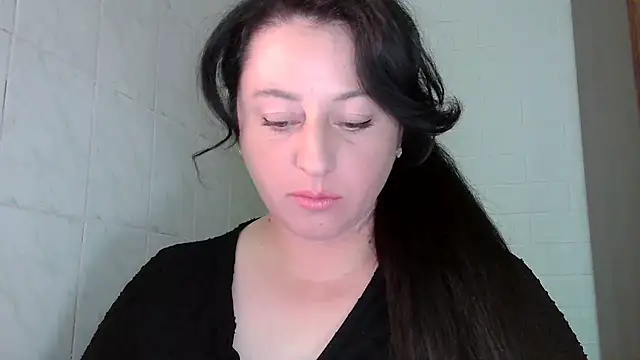 Snapshot of MelinaAx chatting on 07/12/26, 07:47 MelinaAx online show from 07/12/26, 07:47