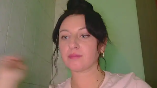 MelinaAx online show from 12/04/25, 11:59