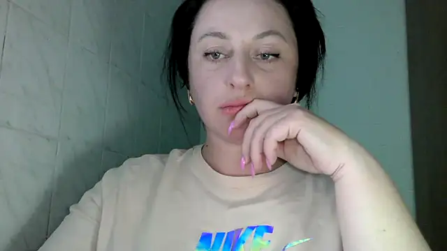 MelinaAx online show from 05/16/26, 07:24