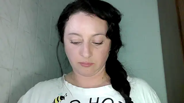 MelinaAx online show from 05/18/26, 06:56