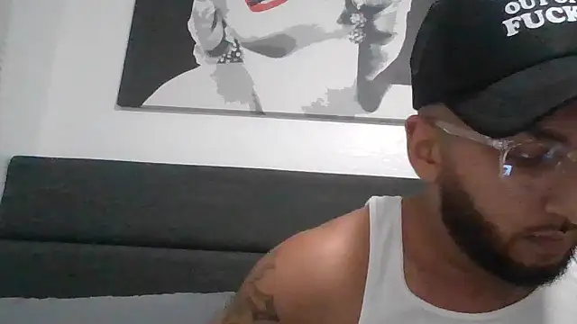 jloco954 online show from 11/17/25, 05:44