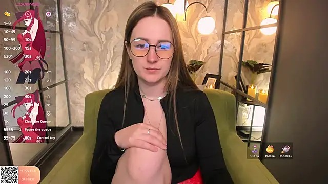 EmmaBloomm online show from 06/21/26, 06:30