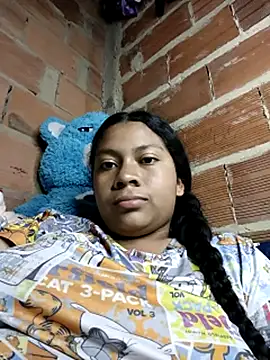 Snapshot of Sweet_Milk03 chatting on 11/23/25, 06:34 Sweet Milk03 online show from 11/23/25, 06:34