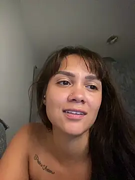 carolsapequinha online show from 04/14/26, 03:39