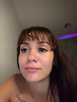 carolsapequinha online show from 04/26/26, 03:15
