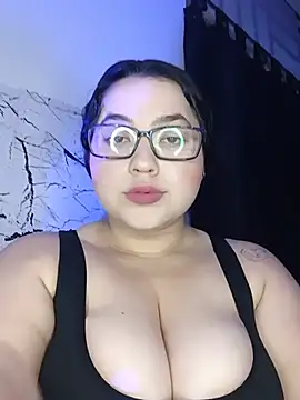 Sweety chloe online show from 06/06/26, 11:10