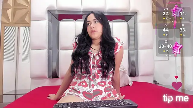 Estefanny lopez19 online show from 01/15/26, 12:19