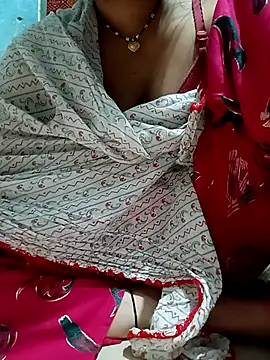 beutiful hot online show from 05/31/26, 07:03