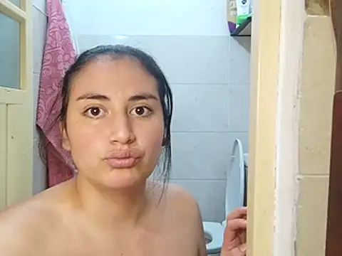 White Queen 1 online show from 12/14/25, 03:02