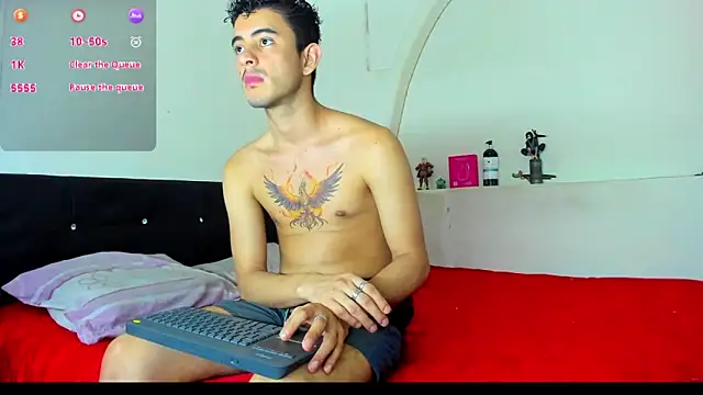 kaiborman00 online show from 02/07/26, 02:52