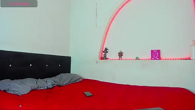 kaiborman00 online show from 04/06/26, 03:13