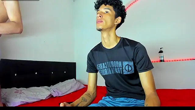 kaiborman00 online show from 02/10/26, 03:05