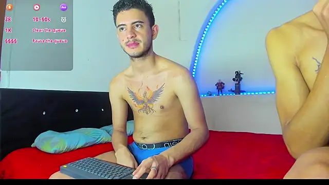 kaiborman00 online show from 12/22/25, 11:43