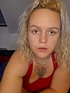 ladychat69 online show from 02/03/26, 05:29