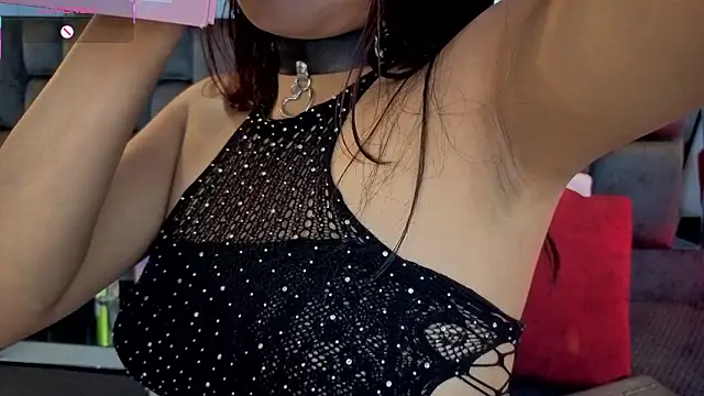 IssaJones  online show from 03/11/26, 06:02