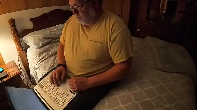 Joshc405 online show from 06/16/26, 03:17