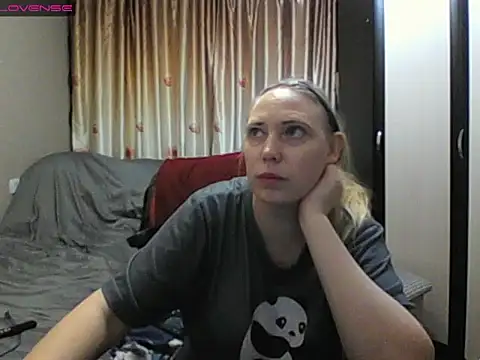 Snapshot of JenniDeep chatting on 03/02/26, 03:41 JenniDeep online show from 03/02/26, 03:41