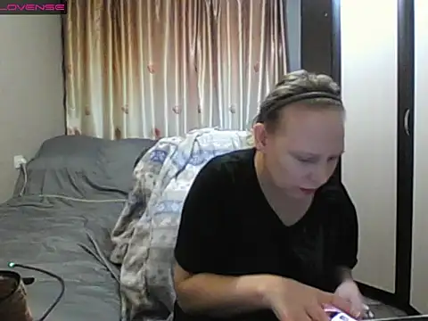 Snapshot of JenniDeep chatting on 03/08/26, 01:55 JenniDeep online show from 03/08/26, 01:55