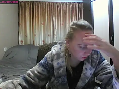 Snapshot of JenniDeep chatting on 03/12/26, 08:46 JenniDeep online show from 03/12/26, 08:46