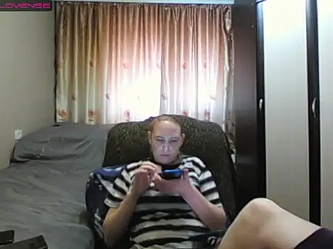 Snapshot of JenniDeep chatting on 04/03/26, 09:27 JenniDeep online show from 04/03/26, 09:27