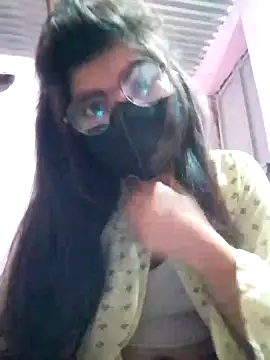 isha sharma2002 online show from 12/05/25, 02:48