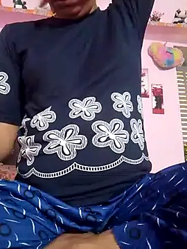 isha sharma2002 online show from 04/25/26, 06:27