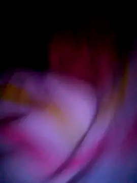 isha sharma2002 online show from 11/30/25, 10:21